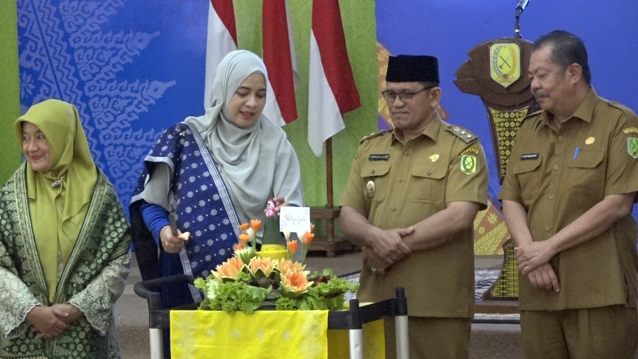 WAKIL BUPATI HEROALDI AJAK KOMITMEN BERSAMA PERAN PEREMPUAN DALAM PEMBANGUNAN NASIONAL DIPERINGATAN HARI IBU KE 97 TAHUN 2025