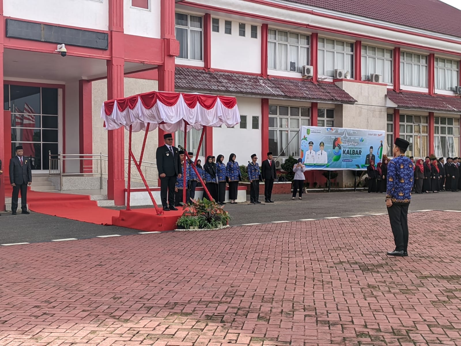 Wabup Sambas Pimpin Upacara HUT ke-69 Pemprov Kalbar, Tegaskan Kolaborasi Pembangunan