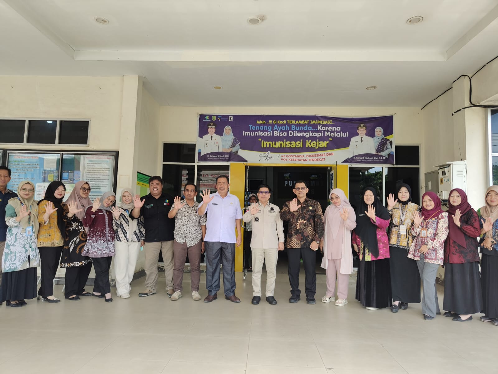 TINGKATKAN KUALITAS PELAYANAN PUBLIK, BUPATI SATONO DAN WABUP HEROALDI KELILING TINJAU PUSKESMAS HINGGA RSUD